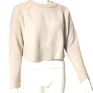 Aritza Talula Cream Marino Wool Crop  Sweater Size M